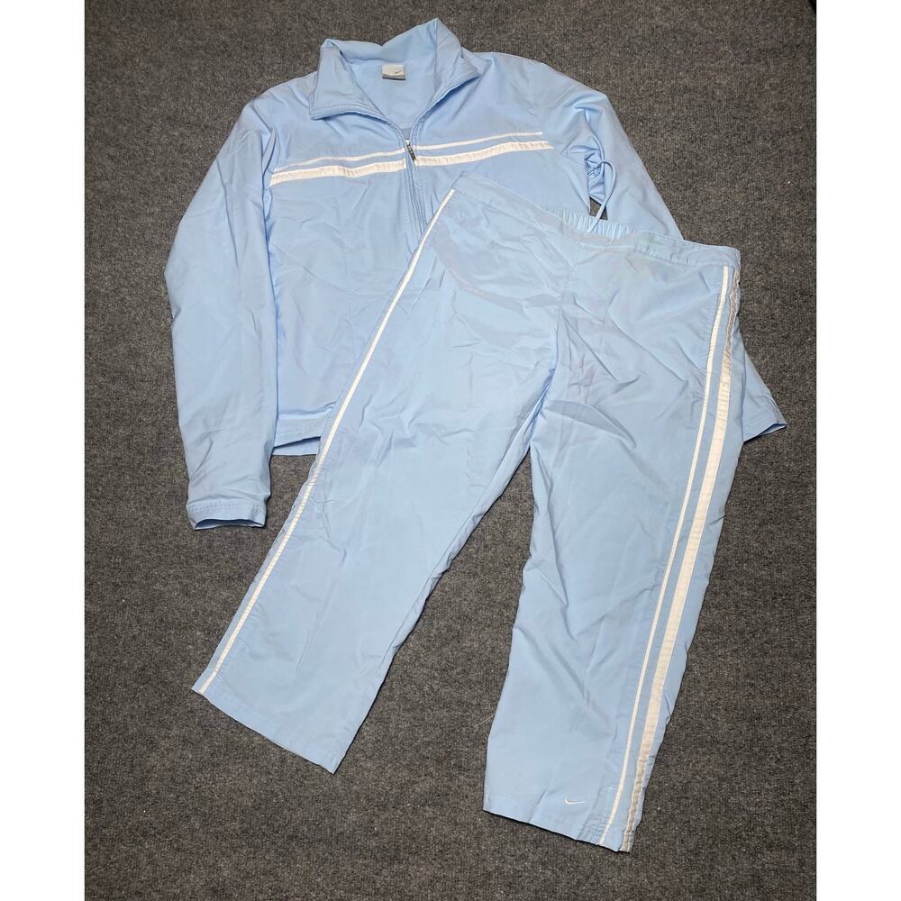 Vintage Early 2000's Nike Baby Blue Women’s Zip-Up Track Suit Jacket Capris L/M